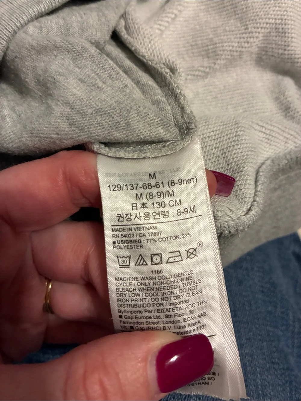 GAP kids gray shorts - M